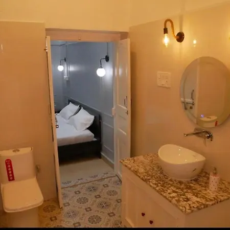 Janki Kunj Varanasi- 3 Room Home Exterior photo